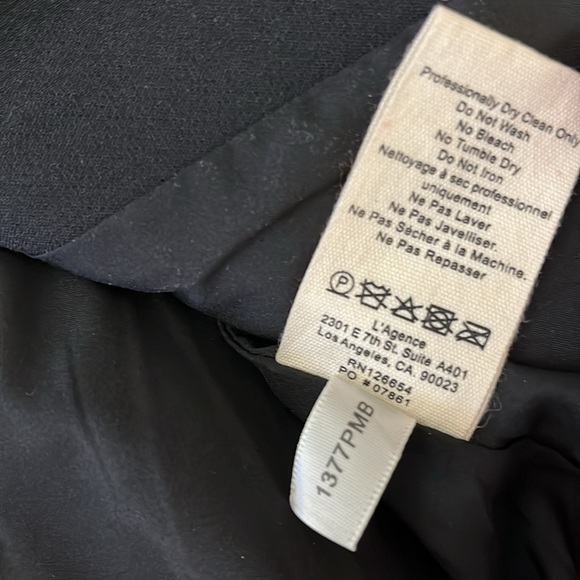 🆕 L’AGENCE Chamberlain Black Blazer- Size 00 - Picture 10 of 13